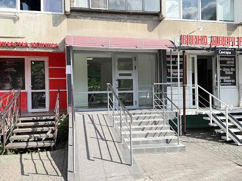 комерційна за адресою Сихівська вул., 2