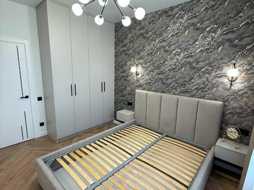квартира за адресою Краснова вул., 1-Б