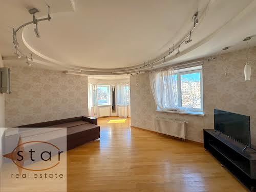 квартира за адресою Ватутіна, 52