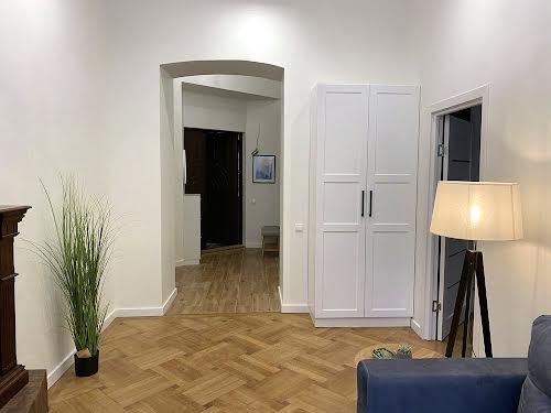 квартира за адресою Пекарська вул., 26