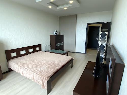 квартира за адресою Миколи Бажана просп., 8-Б
