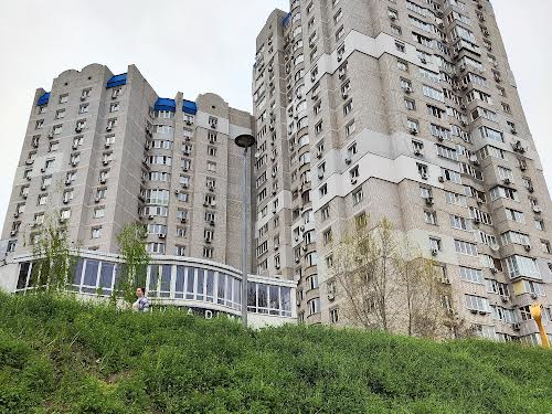 квартира по адресу Киев, Драгоманова ул., 31Б