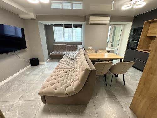 квартира за адресою Запорізьке вул., 40