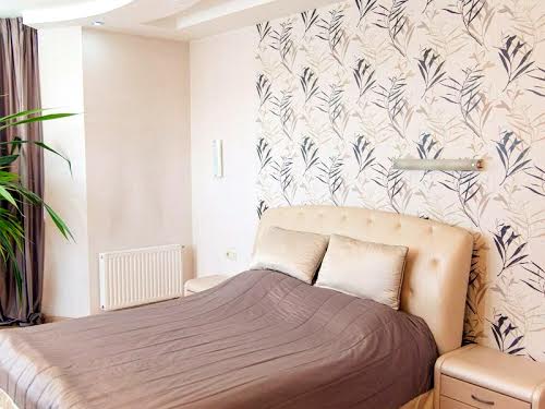 квартира за адресою Автозаводська вул., 29а