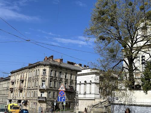 квартира за адресою Личаківська, 36