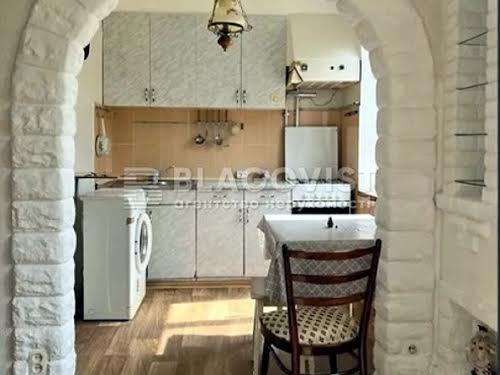 квартира за адресою Симиренка вул., 5