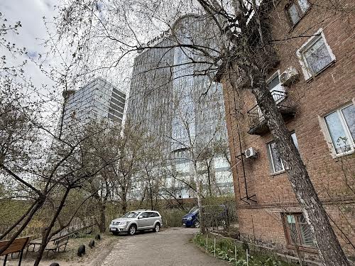 квартира по адресу Николая Амосова ул., 14