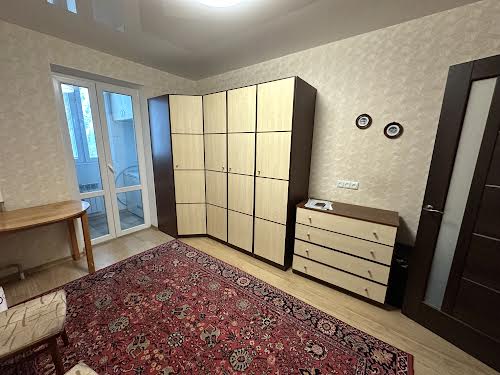 квартира за адресою Лазурна вул., 10в