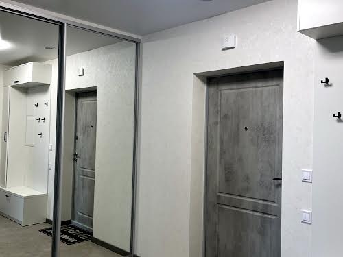 квартира за адресою Ревуцького вул., 40-Б
