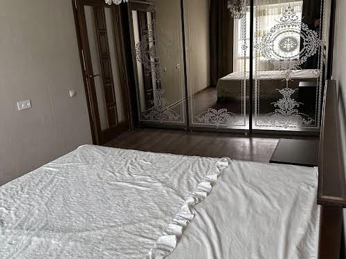 квартира за адресою Володимира Великого вул., 5
