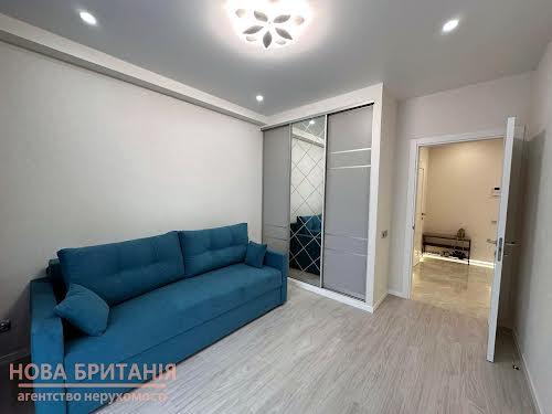 квартира за адресою Михайла Максимовича вул. (Онуфрія Трутенка), 28-Е