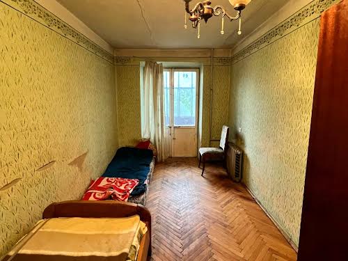 квартира за адресою Василя Симоненка вул., 2