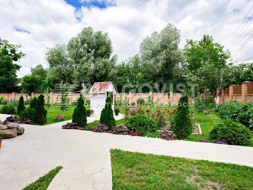 дом по адресу молодіжна