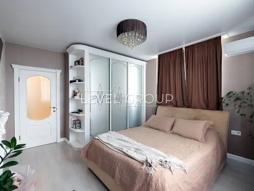 квартира за адресою Воскресенська вул., 16б
