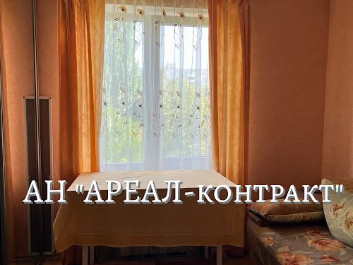 квартира по адресу Комарова ул., 27