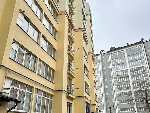 квартира за адресою Українських Декабристів вул., 52