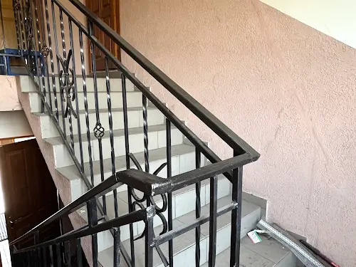 комерційна за адресою Бурова, 29