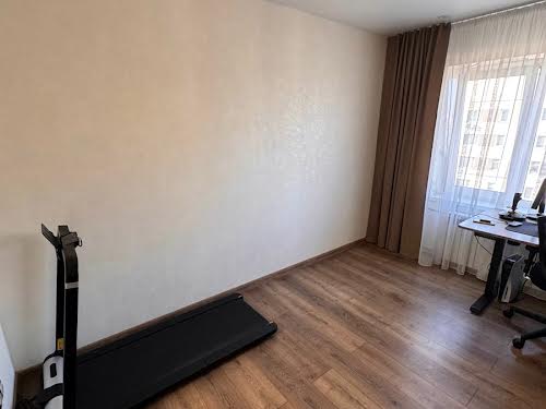 квартира по адресу Верховинная ул., 5А