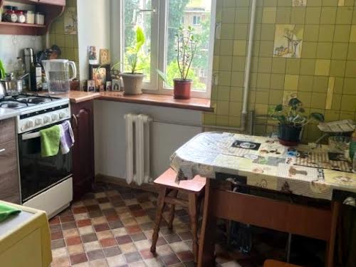 квартира за адресою Космонавтів вул., 33
