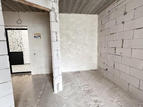 квартира за адресою Озерна вул., 16Б