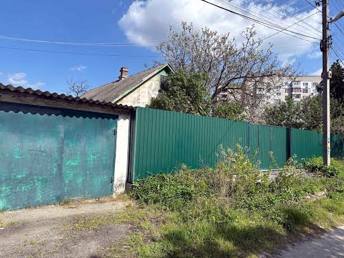 будинок за адресою Новозаводська вул., 22