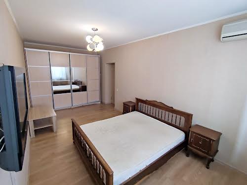 квартира по адресу Боголюбова ул., 3