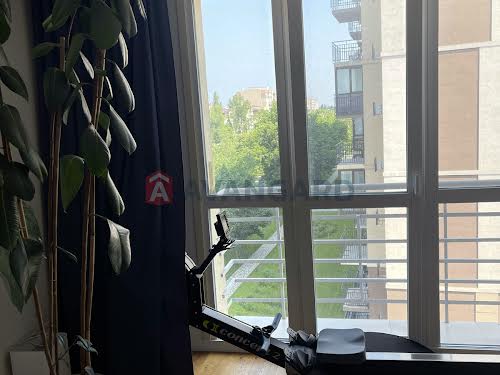 квартира за адресою Метрологічна вул., 109