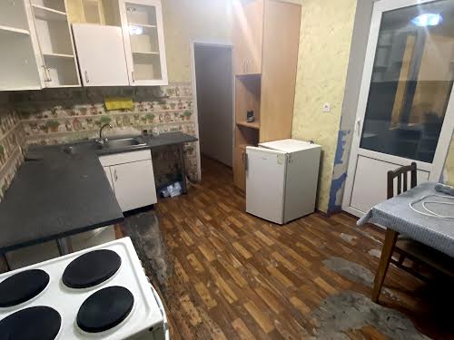 квартира за адресою Милославська вул., 12-А