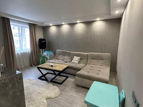 квартира за адресою Винна Гора вул., 5-А