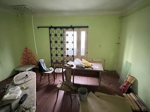 комерційна за адресою Богдана Хмельницького вул., 11