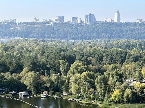 квартира за адресою Київ, Причальна, 12