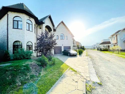 будинок за адресою пісчана
