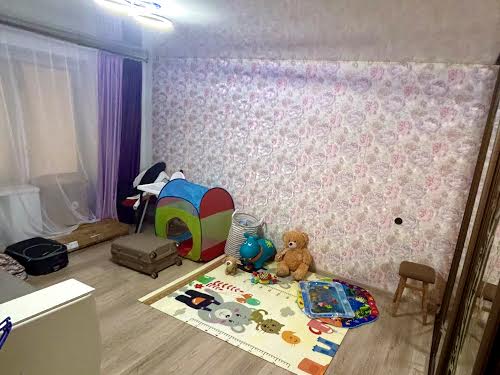квартира за адресою Героїв Чорнобиля вул., 8