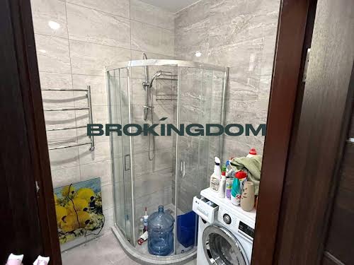 квартира за адресою Регенераторна вул., 4 к1-9