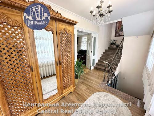 дом по адресу Головна, 115