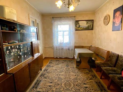 будинок за адресою Гвоздична вул., 45
