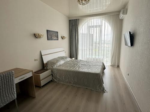 квартира за адресою Французький бульв., 60г
