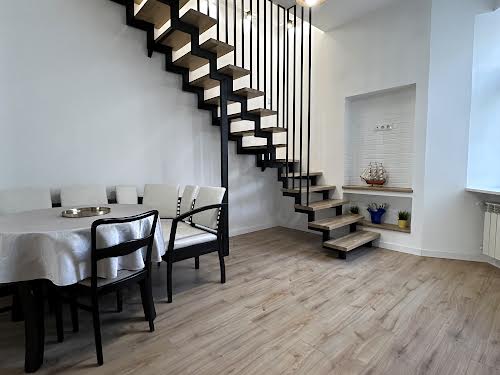 квартира за адресою Меретина, 9