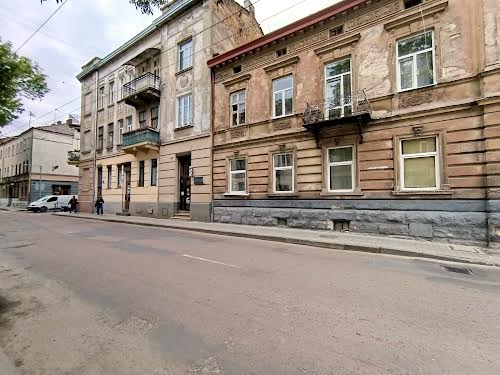 квартира по адресу Героев УПА ул., 19