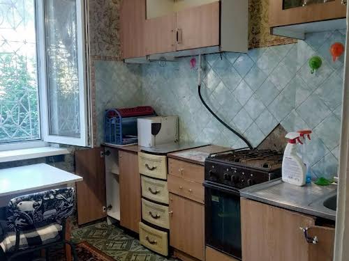 квартира за адресою Генерала Петрова вул., 27