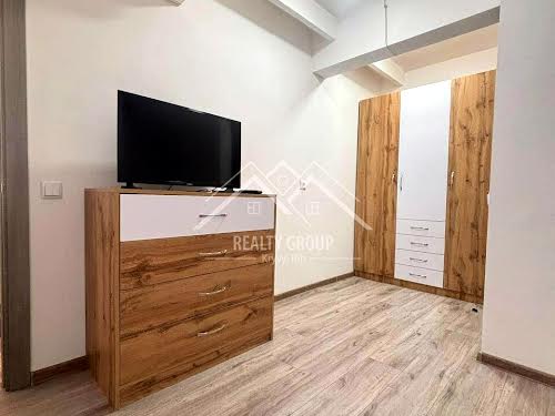 квартира за адресою Єдності вул., 6