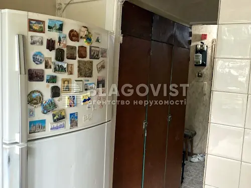 квартира за адресою Леся Курбаса просп., 18