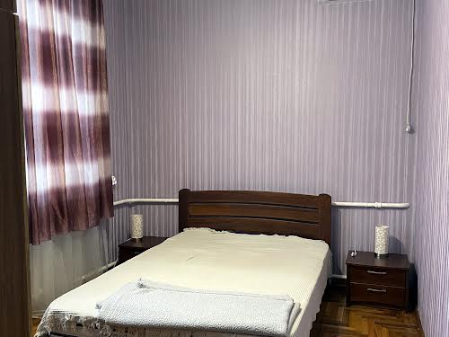 будинок за адресою Ватутіна вул.