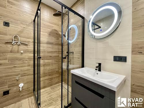 квартира за адресою Височана вул., 18