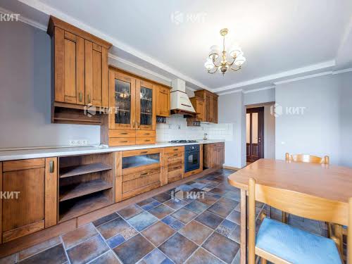 квартира за адресою Сухумська вул., 24