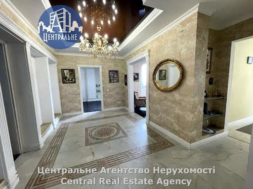 квартира за адресою Героїв Майдану вул. (Червоноармійська), 55