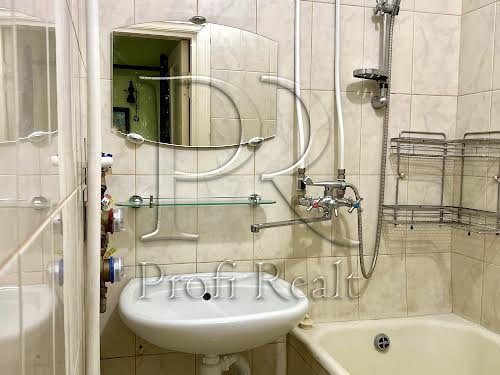 квартира за адресою Михайлівська вул., 22-Б