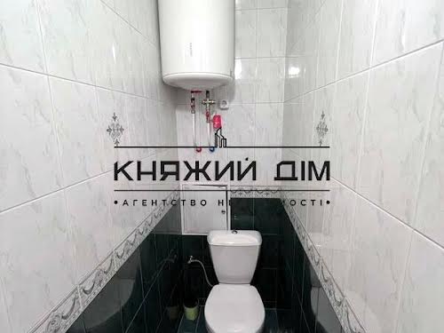 квартира за адресою Дніпровська набережна вул., 13