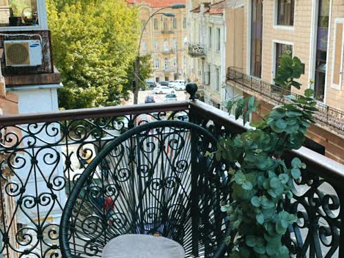квартира по адресу Круглоуниверситетская ул., 4