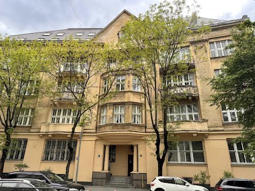 квартира по адресу Новаковского ул., 8